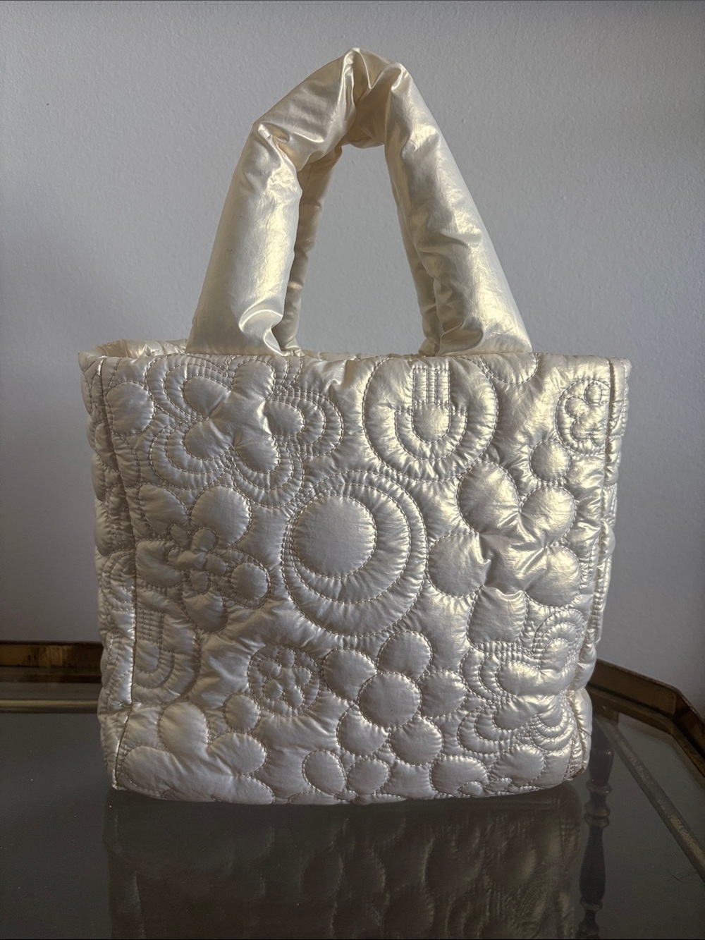 ✨ holochrome urban outfitters purse